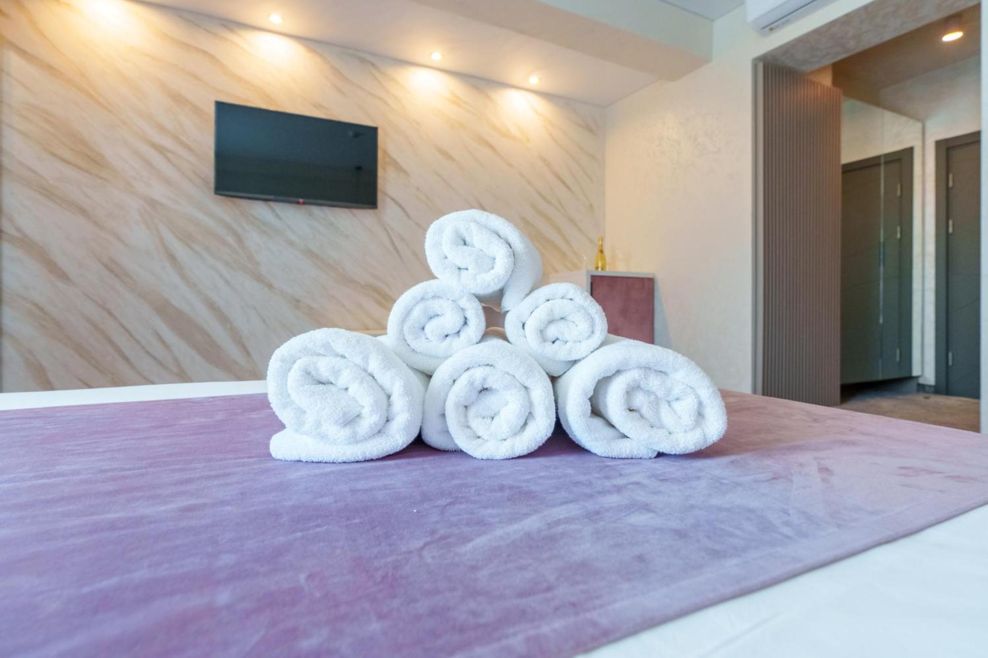 Hotel Kalya นาโวดาริ ภายนอก รูปภาพ