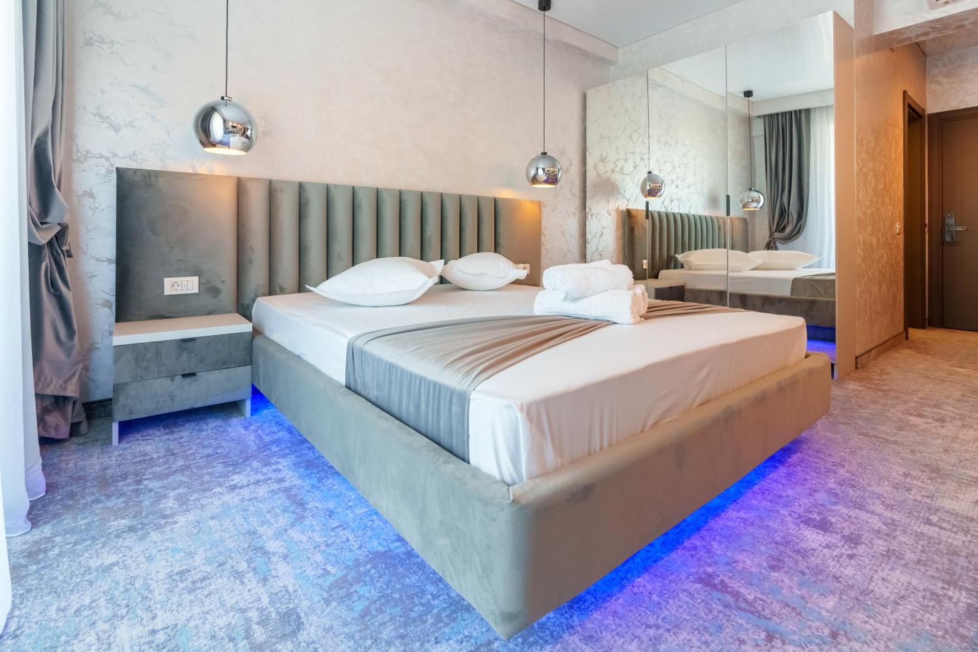 Hotel Kalya นาโวดาริ ภายนอก รูปภาพ