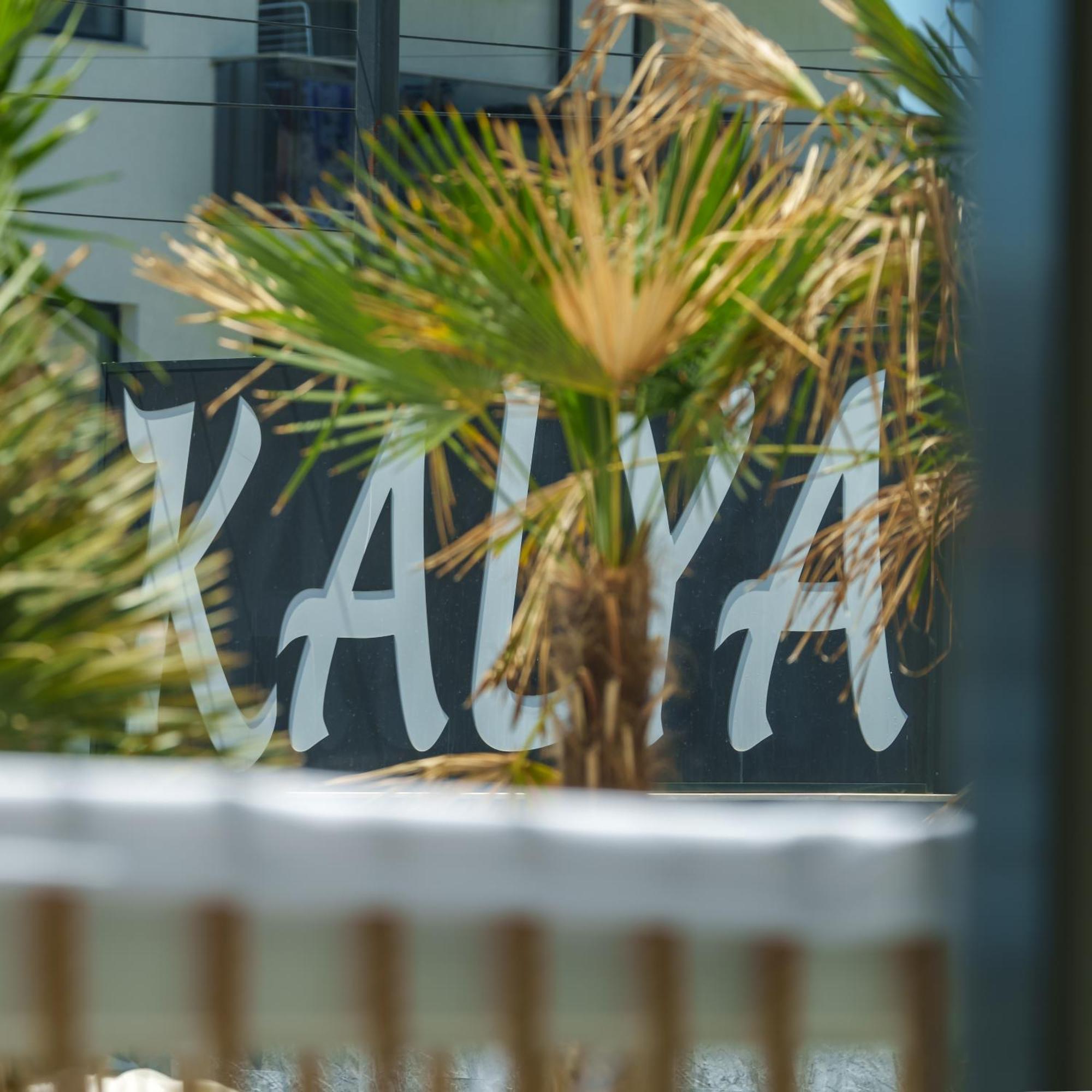 Hotel Kalya นาโวดาริ ภายนอก รูปภาพ